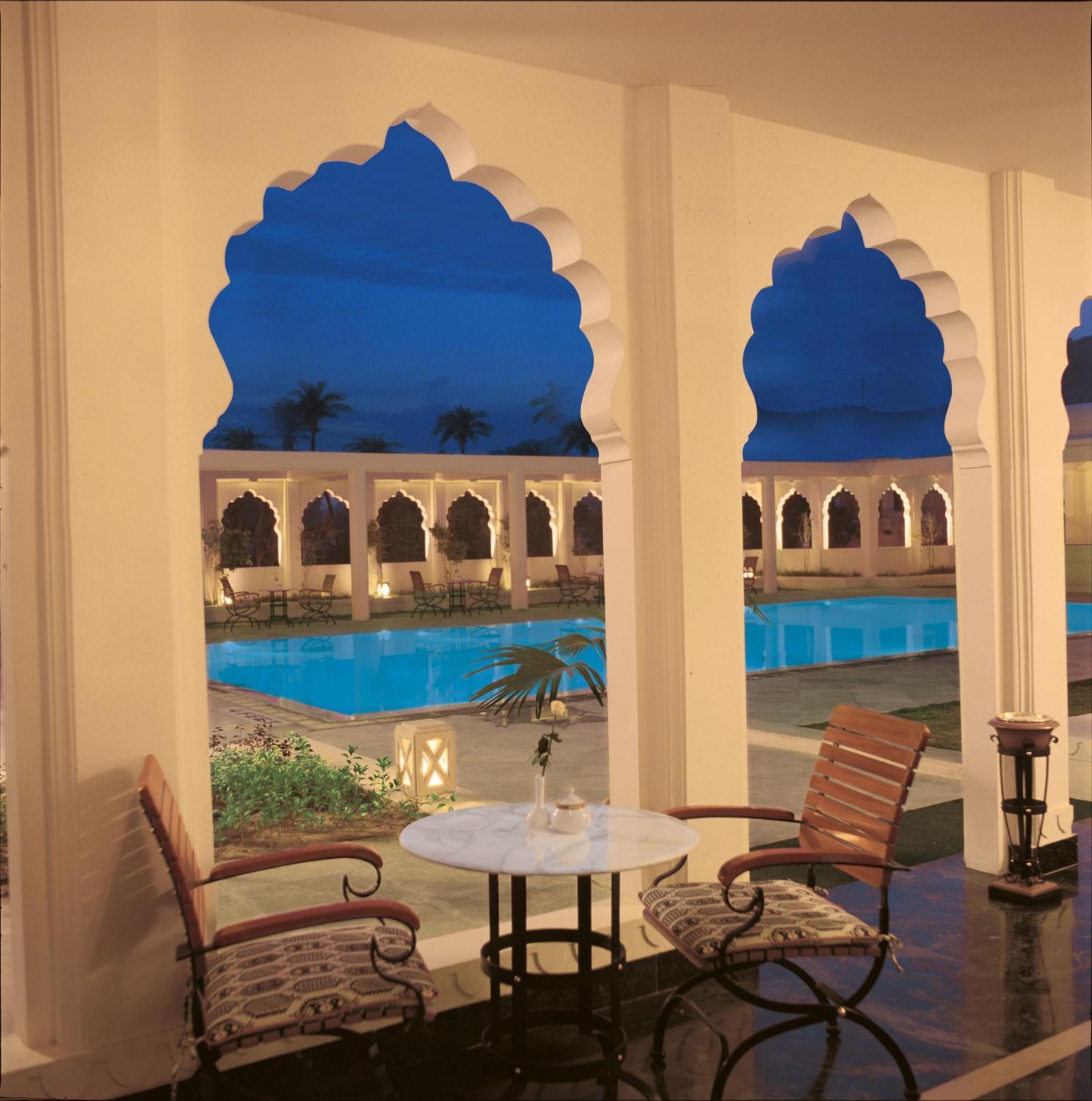 Trident Jaipur Hotell Restaurang bild The Imperial, New Delhi